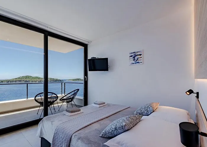 Villa Evia By Guide