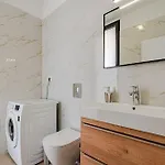Evia By Guide