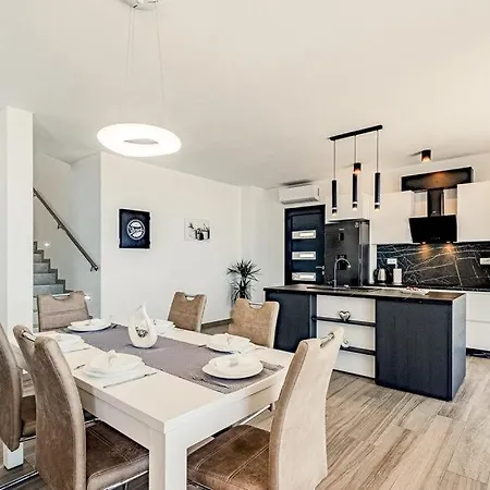 Villa Evia By Guide *