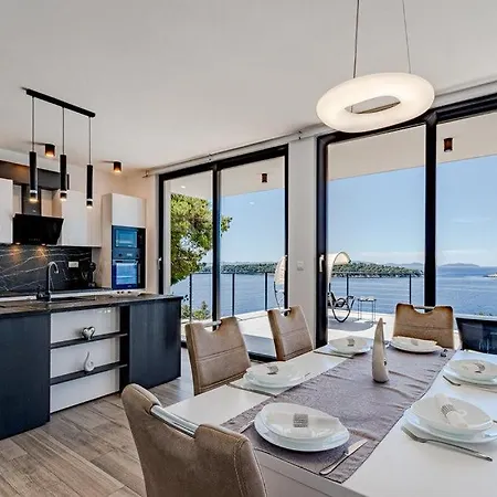 Evia By Guide Prižba